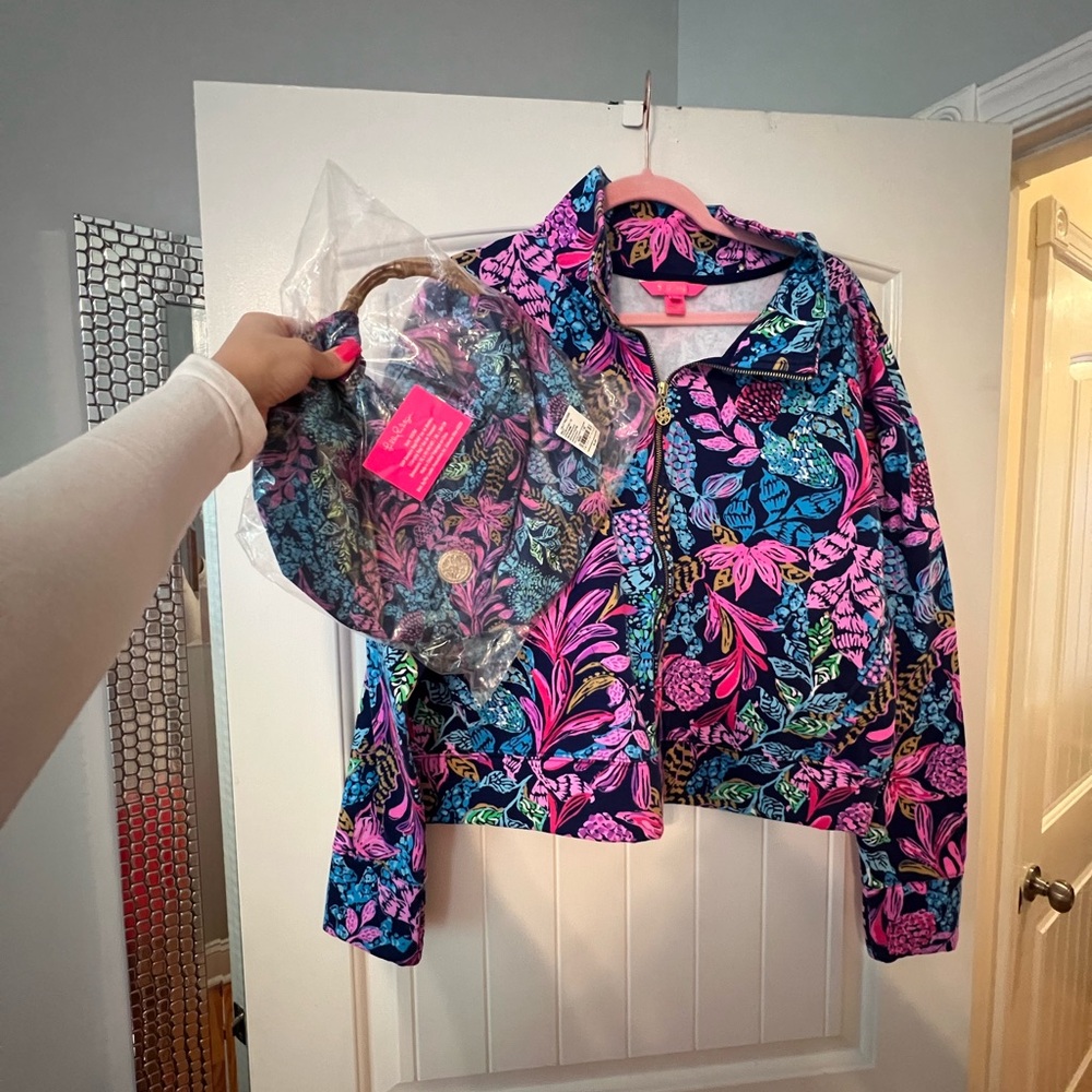 Lilly Pulitzer matching pullover and bamboo bag Aegean Navy Calypso Coast